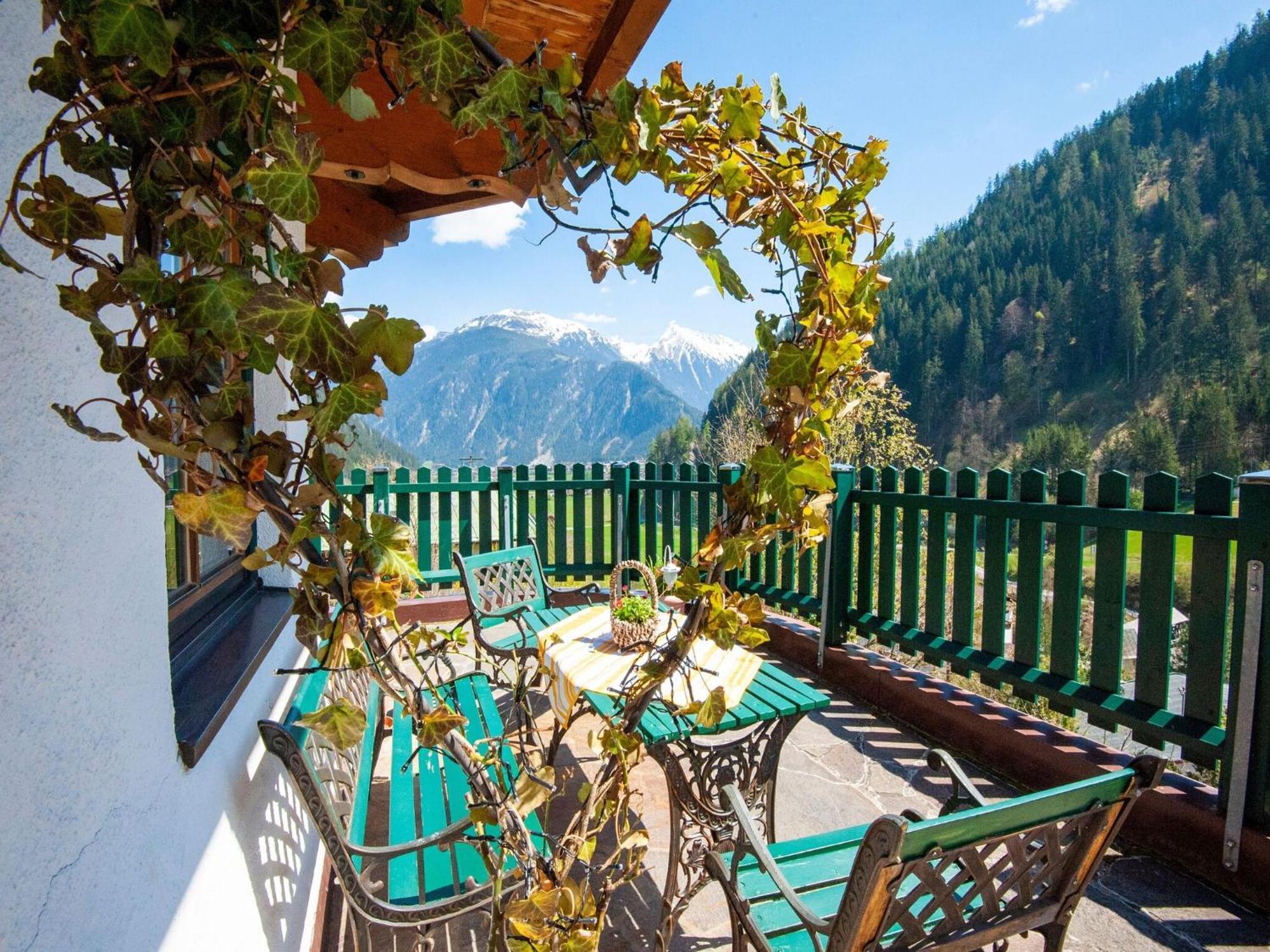 Apartment Between Mayrhofen And Finkenberg 外观 照片